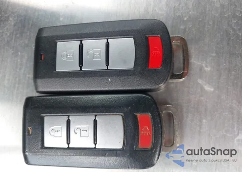 2015 Mitsubishi Mirage Es z USA, uszkodzony, nr VIN ML32A4HJ4FH004382